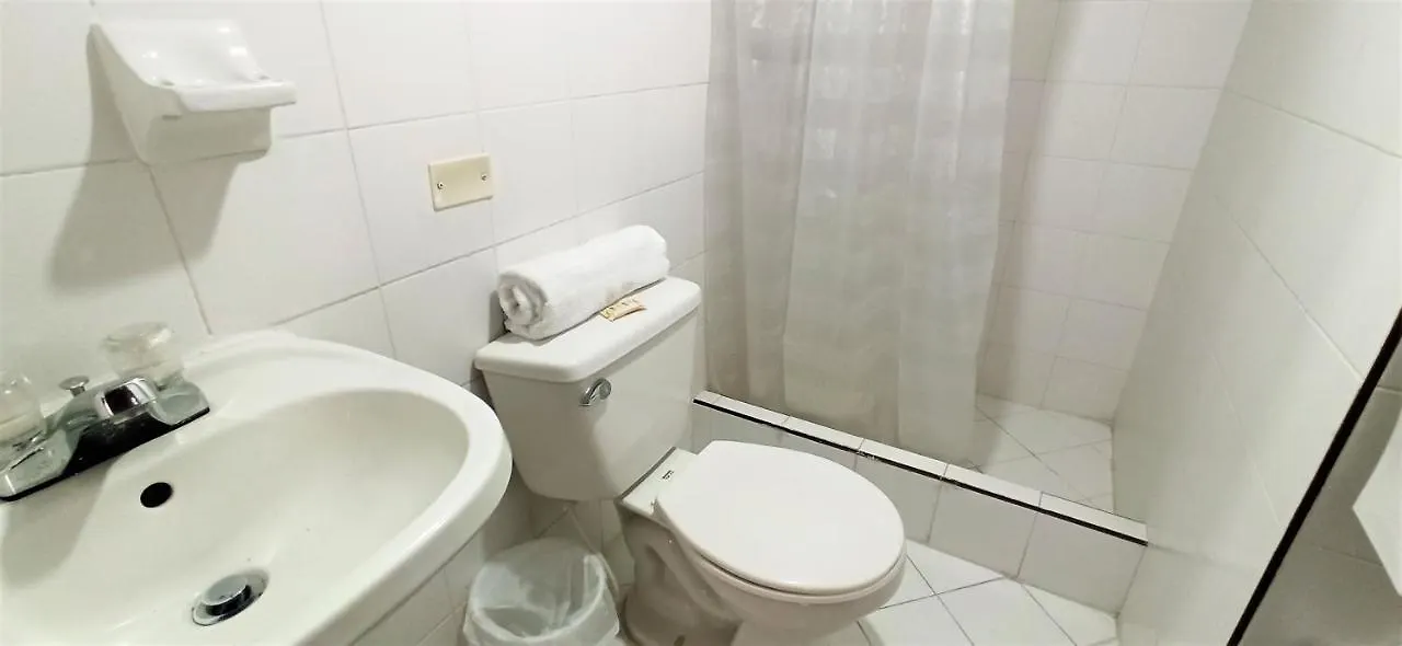 Hotel Windsor Plaza - Downtown كالي