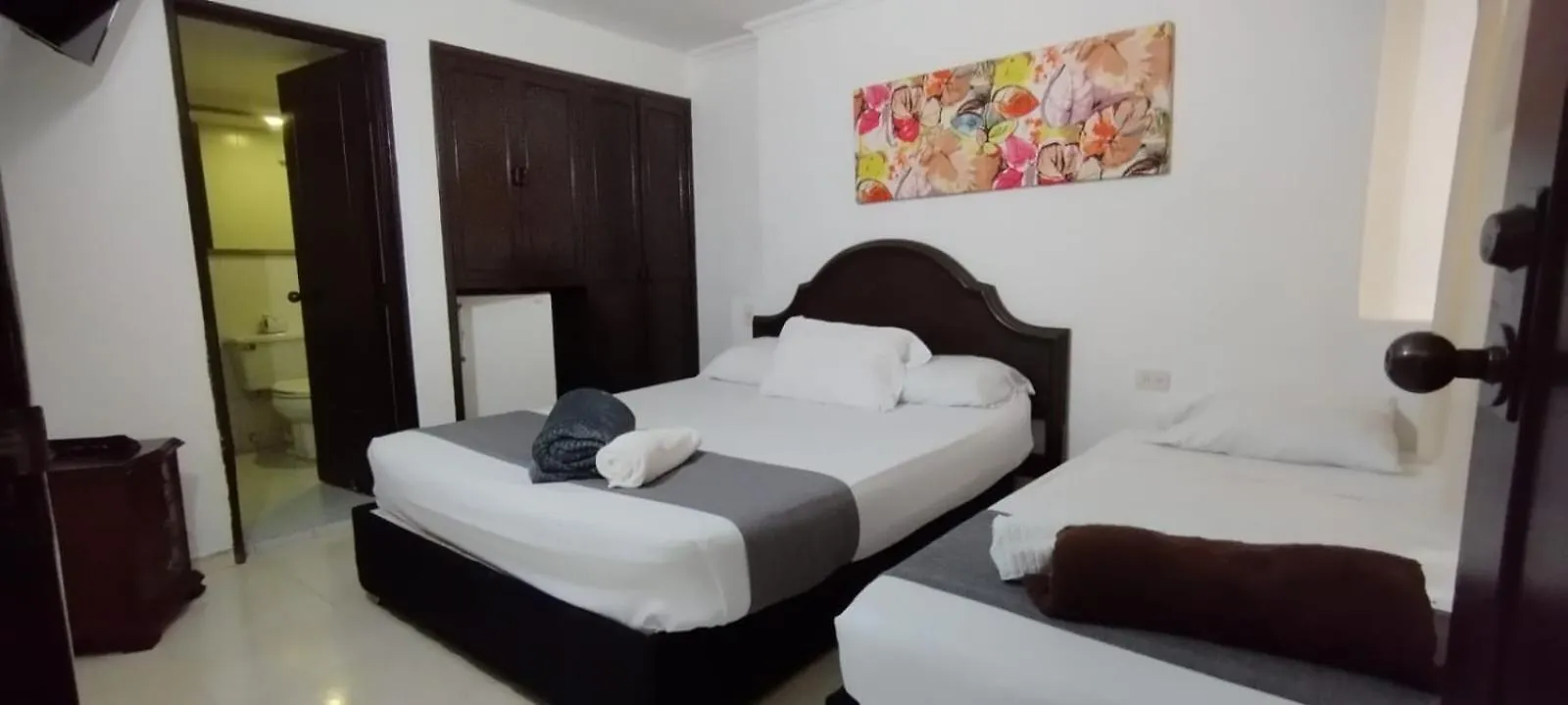 Hotel Windsor Plaza - Downtown كالي 3*,